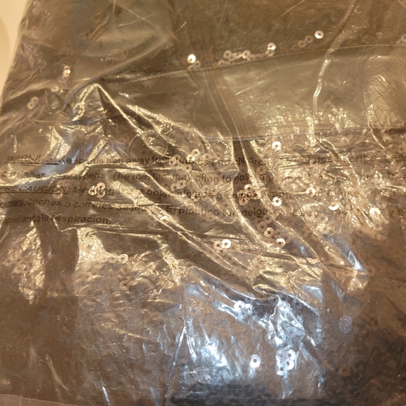 Blazer - Picture 3 of 5